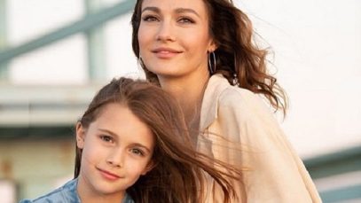 Evgeniya-Brik-s-dochkoy